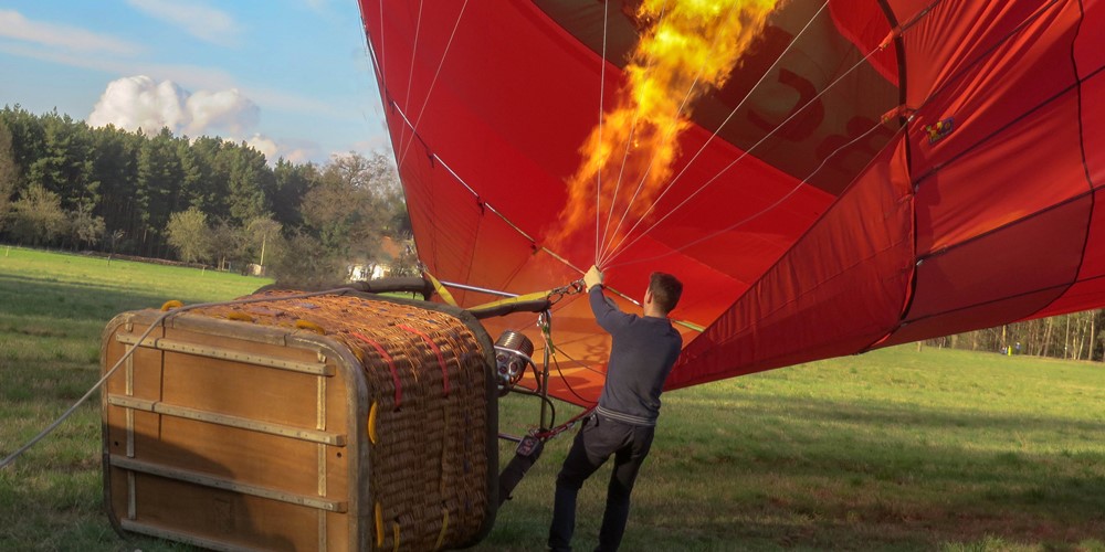 hot air balloon dubai safety